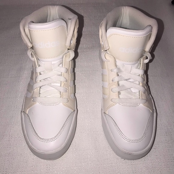 adidas NEO Raleigh Mid, Rare White & Cream, White on White Leopard Trim Athletic - Picture 5 of 16